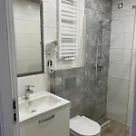 Dwunastka Pensión 3*